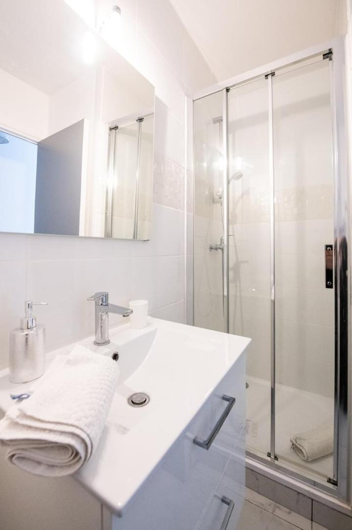 Le Jasseron - Appartement Cosy Avec Garage Quartier Partdieu Lyon Ngoại thất bức ảnh